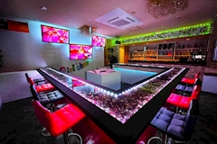 Girls Bar LiL・リル - JR宇都宮のガールズバー 店舗写真