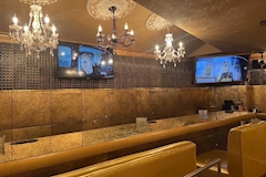 Gold・ゴールド - 立川駅南口のガールズバー 店舗写真