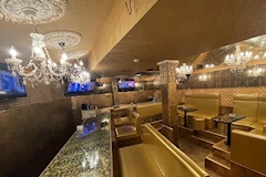Gold・ゴールド - 立川駅南口のガールズバー 店舗写真