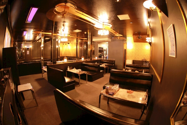 長崎県キャバクラ&ガールズバー第2位.WASHINGTON CLUB