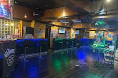 HONEY'S STADIUM・ハニーズスタジアム - 中村橋のガールズバー 店舗写真