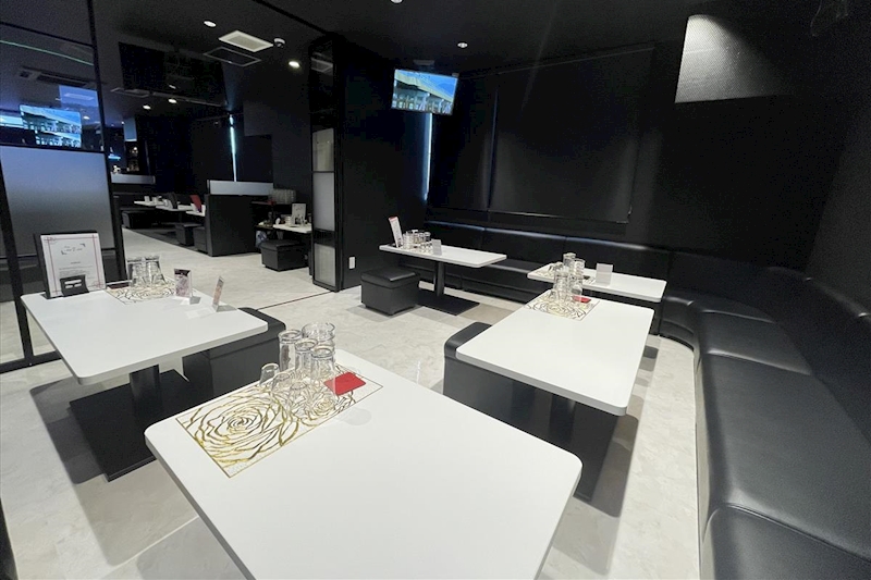 静岡県キャバクラ&ガールズバー第12位.Lounge NA7NA