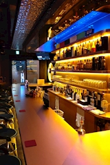 BAR RAFTEL・ラフテル - 新橋のガールズバー 店舗写真