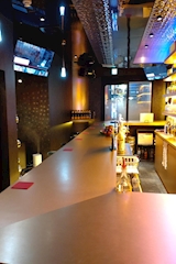 BAR RAFTEL・ラフテル - 新橋のガールズバー 店舗写真