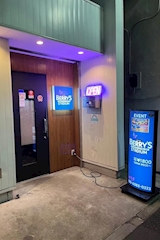 BERRY'S STADIUM・ベリーズスタジアム - 鷺ノ宮のガールズバー 店舗写真