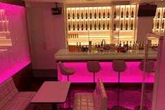 Luxury BAR CHANCE・チャンス - ミナミのガールズバー 店舗写真