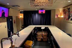 Bar Flamingo・フラミンゴ - 浦安のガールズバー 店舗写真