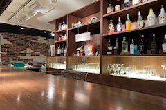 Mi Casita・ミカシータ - 池袋西口(北)のガールズバー 店舗写真