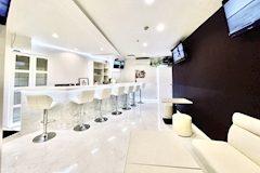PURE+・ピュアプラス - 寺田町のスナック 店舗写真