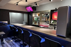 Alice girls lounge・アリス - 朝霞台のガールズバー 店舗写真