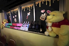 Cafe&Bar Honey Drop・ハニードロップ - 新橋のガールズバー 店舗写真