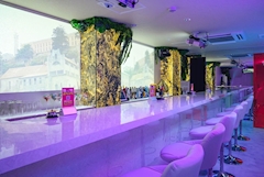 GIRLS BAR SHIRO・シロ - 湯島・上野のガールズバー 店舗写真