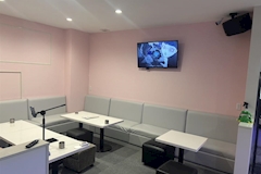 LAPLUS・ラプラス - 新潟駅前のガールズバー 店舗写真
