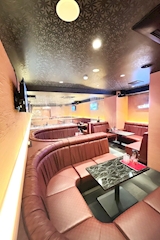 OZ KOBE・オズコウベ - 三宮のスナック 店舗写真