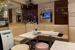 S・エス - 池袋西口(北)のパブ/スナック 店舗写真