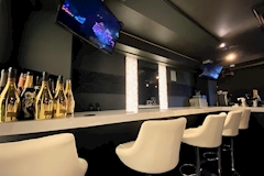 Girl'sbar  lana・ラナ - 人形町のガールズバー 店舗写真