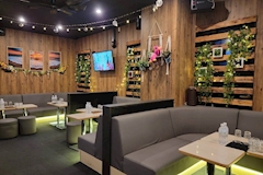 LOUNGE 3² TwoThree・ツースリー - 川崎駅東口のクラブ/ラウンジ 店舗写真