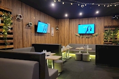 LOUNGE 3² TwoThree・ツースリー - 川崎駅東口のクラブ/ラウンジ 店舗写真