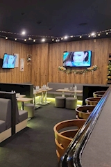 LOUNGE 3² TwoThree・ツースリー - 川崎駅東口のクラブ/ラウンジ 店舗写真