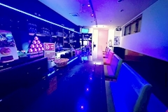 CROWEA・クロウエア - 千葉・富士見町のガールズバー 店舗写真