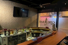 GIRLS BAR Roys・ロイズ - 長崎市・思案橋のガールズバー 店舗写真