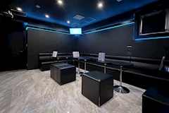 Girls Lounge CAJA・カーサ - 立川駅南口のガールズバー 店舗写真