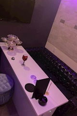 Girls BAR LOUNGE Lupinus・ルピナス - 西新宿のガールズバー 店舗写真
