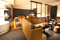 club BRIGHT MOON・ブライトムーン - 岡山市(岡山駅前)のキャバクラ 店舗写真