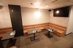 Bar Stella・ステラ - 名古屋 錦のガールズバー 店舗写真