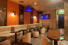 GIRL'S BAR LIPS・リップス - 池袋西口のガールズバー 店舗写真