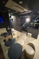 Girl's Bar Vanilla・バニラ - 池袋西口のガールズバー 店舗写真