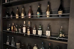 GIRLS BAR EleXIven・イレブン - 津田沼のガールズバー 店舗写真