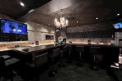 GIRLS BAR EleXIven・イレブン - 津田沼のガールズバー 店舗写真