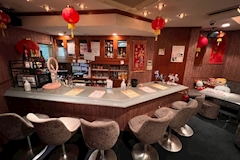 チャイニャカフェバー 桃猫堂　新宿店・モモネコドウ - 歌舞伎町のコンカフェ 店舗写真