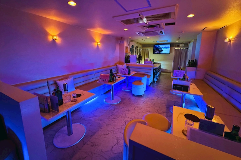 岩手県キャバクラ&ガールズバー第4位.CLUB WHO