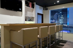 Runa・ルナ - 中洲のガールズバー 店舗写真