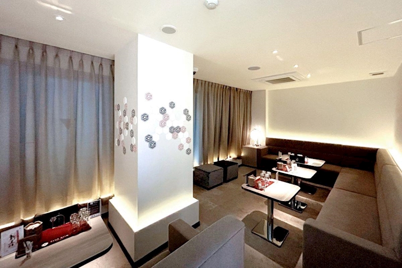 静岡県キャバクラ&ガールズバー第8位.クラブグリム