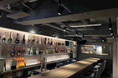 vivid cafe・ヴィヴィッドカフェ - 池袋西口のガールズバー 店舗写真