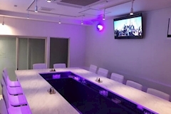 GirlsBar twenty four-24- ・トゥエンティフォー - 亀有のガールズバー 店舗写真