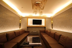 Lapin・ラパン - 瀬田のガールズバー 店舗写真