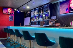 LA BIT - 富士見のガールズバー 店舗写真