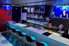 LA BIT - 富士見のガールズバー 店舗写真