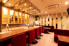 スナックAyA・スナックアヤ - 北新地のスナック 店舗写真