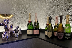 GIRLS&CLUB Tiare・ティアレ - 浦安のガールズバー 店舗写真