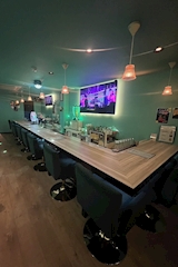 GirlsBar Elsa・エルサ - 上野のガールズバー 店舗写真