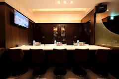 Lounge 楓・カエデ - 中洲のスナック 店舗写真