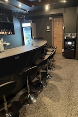 GIRLS BAR CANDY・キャンディ - 新橋のガールズバー 店舗写真