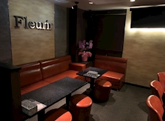スナックFleurir