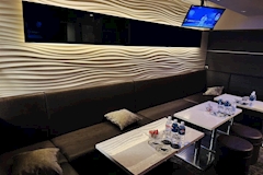 V Club・ブイクラブ - 上野・湯島のパブ/スナック 店舗写真