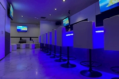 GirlsBar Honey Bee・ガールズバーハニービー - 日田市・隈のガールズバー 店舗写真